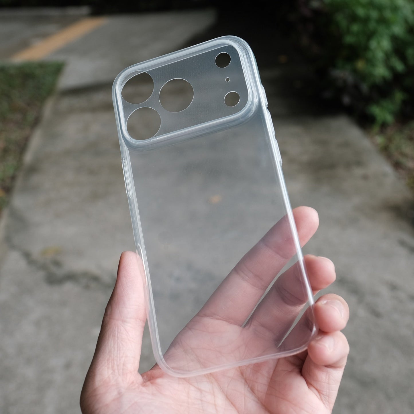 Morov Anart™ Ultra-Slim iPhone Case — 0.35mm Thin